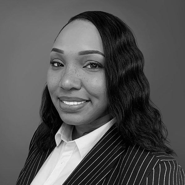 3L-Headshots-Web600x600-IJones